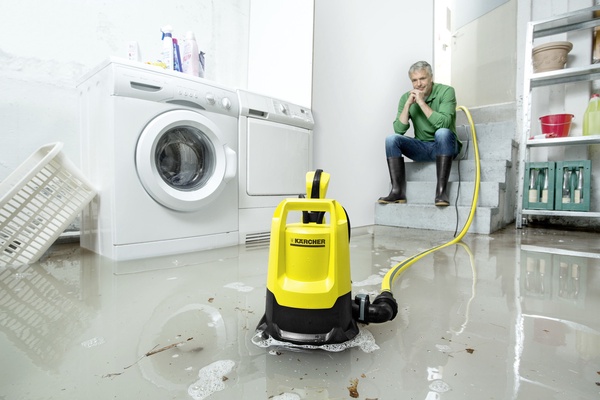 Bomba Sumergible Karcher Sp7 Dirt  + Manguera de Evacuaci�n